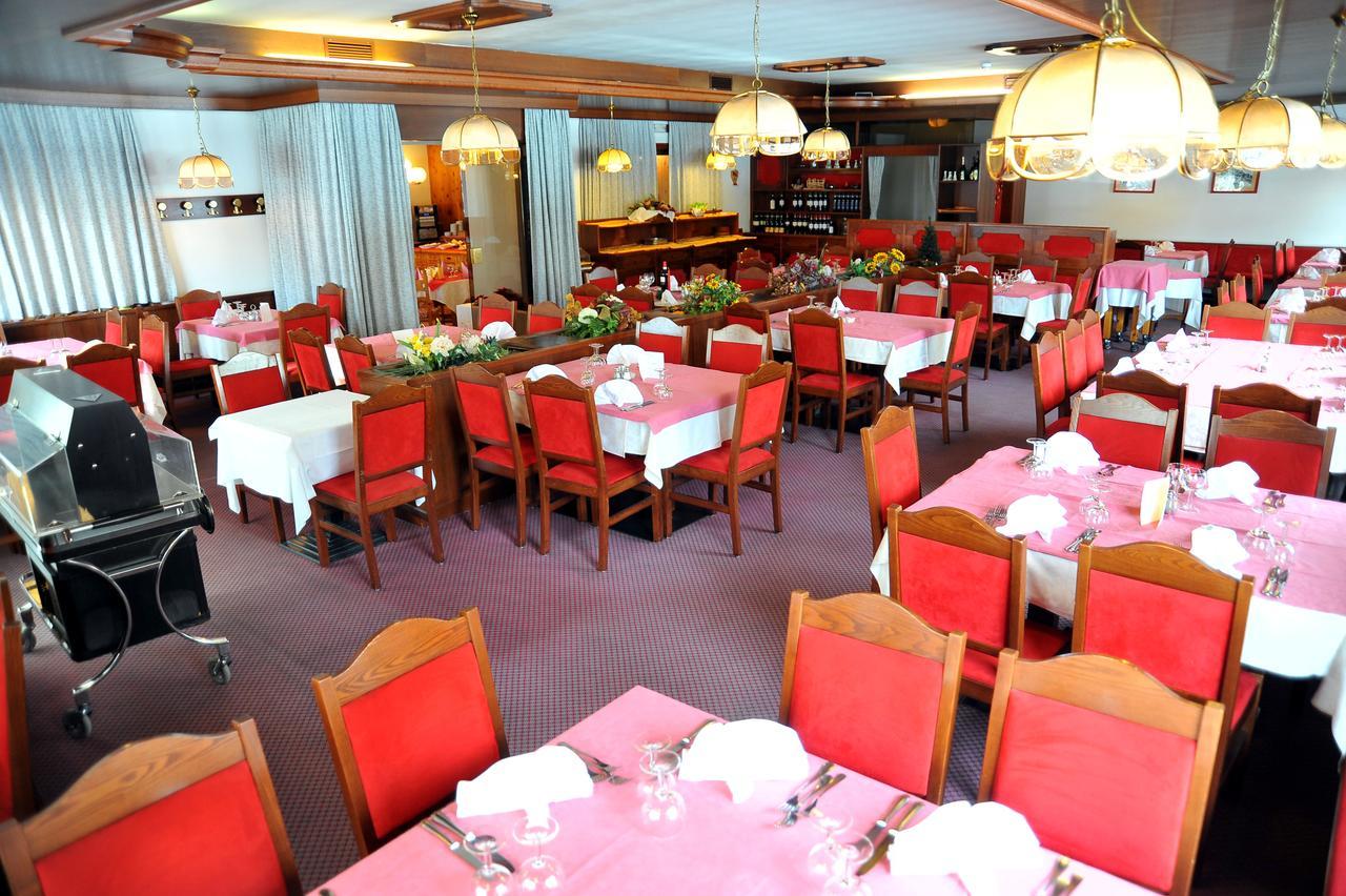 Hotel Nazionale Bormio Exteriör bild