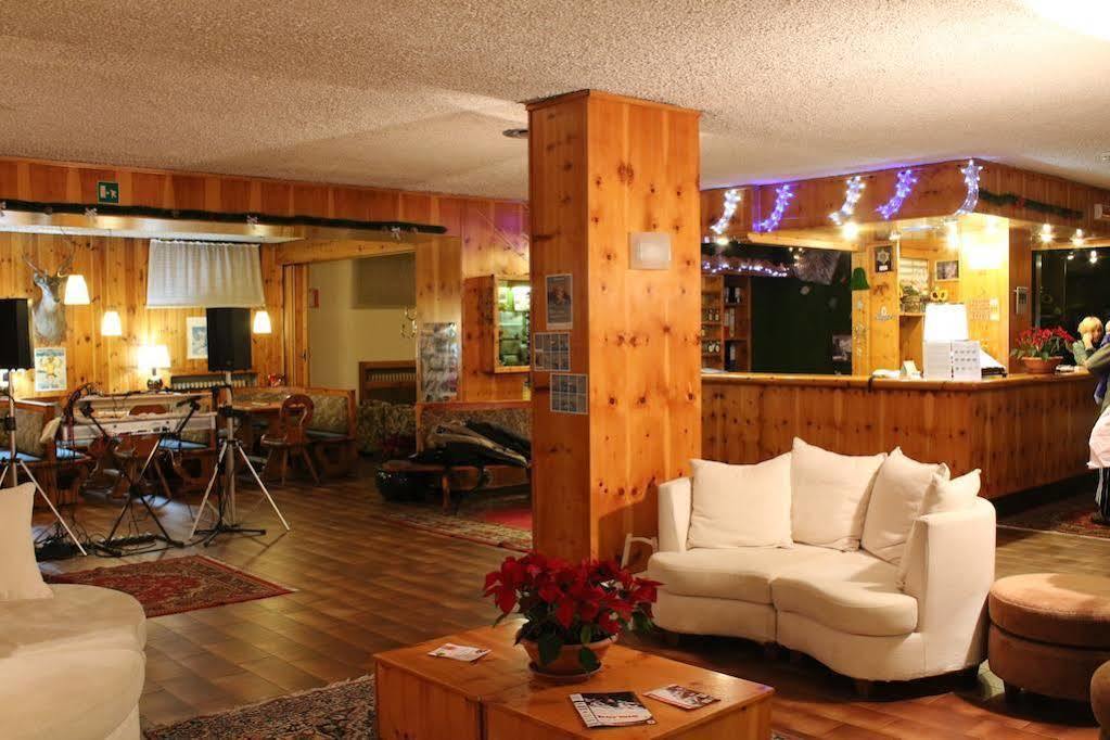 Hotel Nazionale Bormio Exteriör bild
